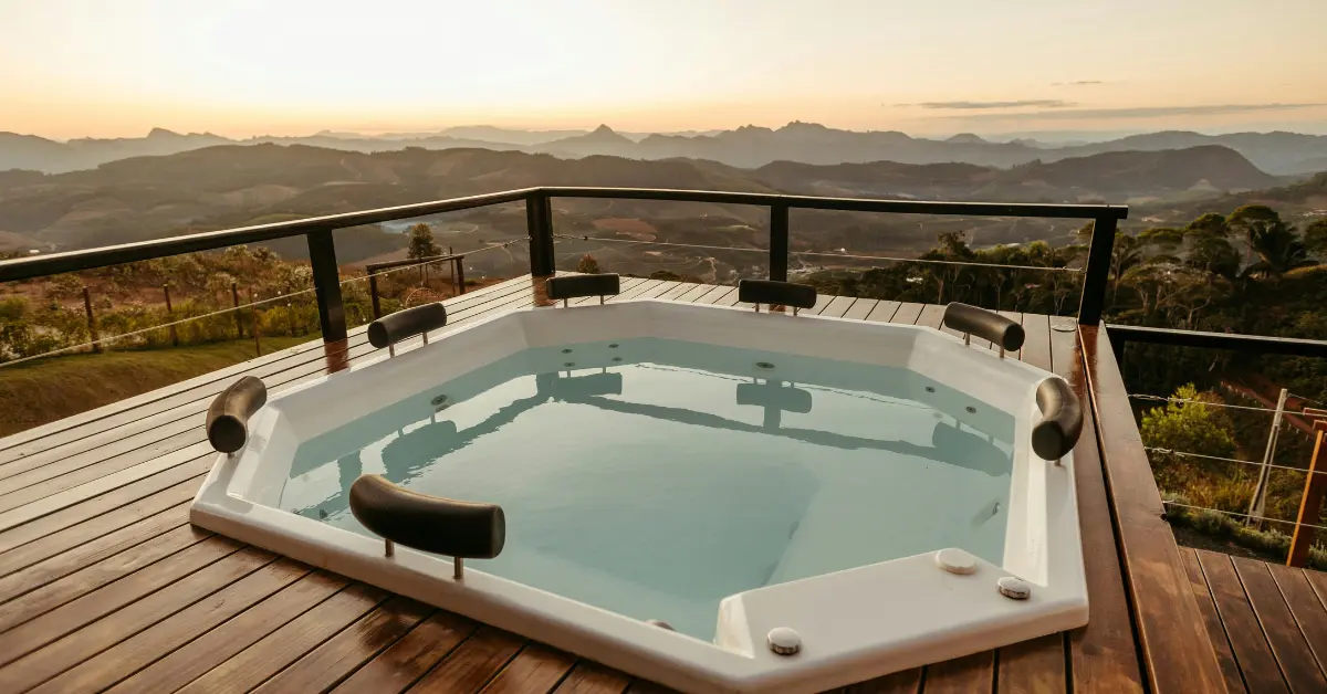 baseny i jacuzzi hotelowe a bakterie Legionella.